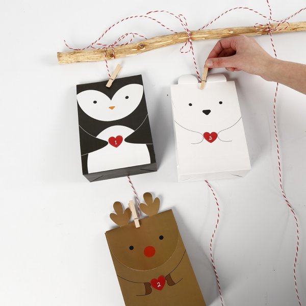 Träpinne med öglor - 60 cm Träpinne med öglor - 60 cm