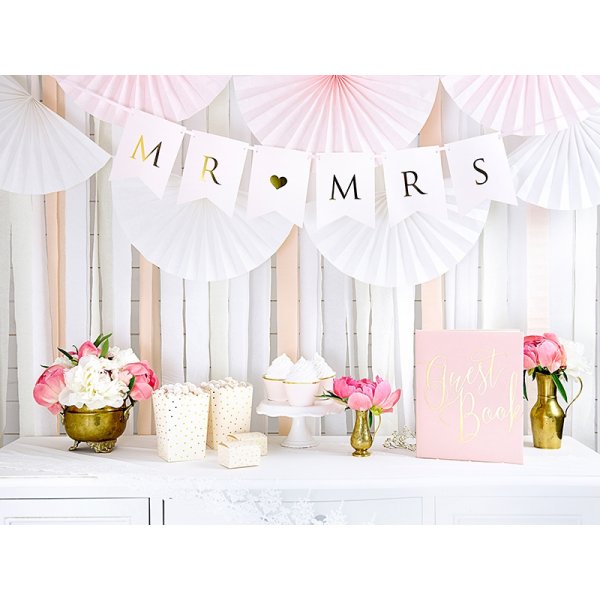 Crepe Streamers - Ivory - 4-pack Crepe Streamers - Ivory - 4-pack