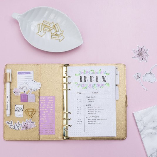 Kalender - 19x23,5cm - Svart Kalender - 19x23,5cm - Svart
