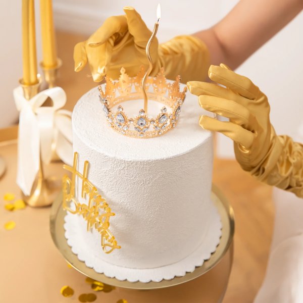 Cake Topper - Krona - Guld med silverkristaller Cake Topper - Krona - Guld med silverkristaller