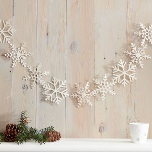 Girlang - Snowflakes - Let it snow