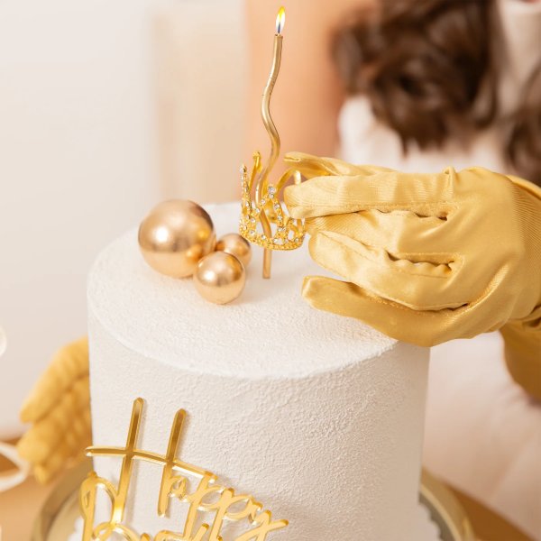 Cake Topper - Liten - Krona - Guld m silverkristaller - 3 cm Cake Topper - Liten - Krona - Guld m silverkristaller - 3 cm