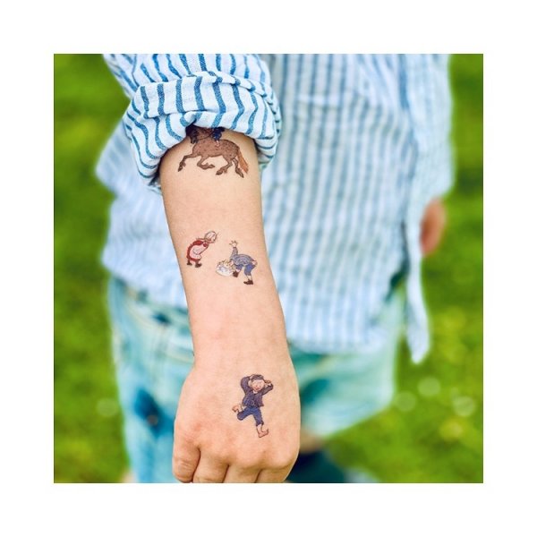 Emil i L�nneberga Tatueringar