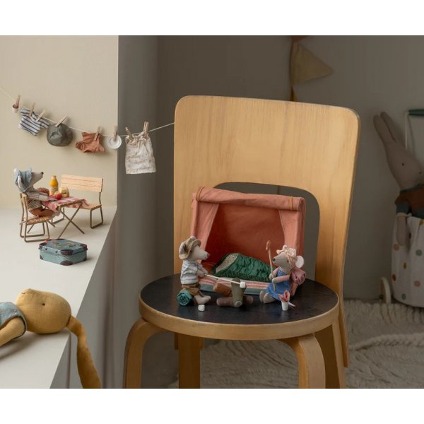 Mus - Hiker med sovsäck - Storasyster Mus - Hiker med sovsäck - Storasyster