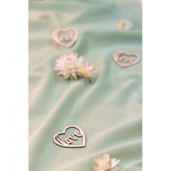 Träkonfetti - Hjärtan - Love - Ca 24 st Träkonfetti - Hjärtan - Love - Ca 24 st