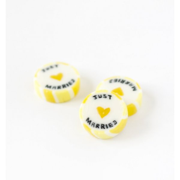 Karameller - Just Married - Gul - Ca 50 st Karameller - Just Married - Gul - Ca 50 st