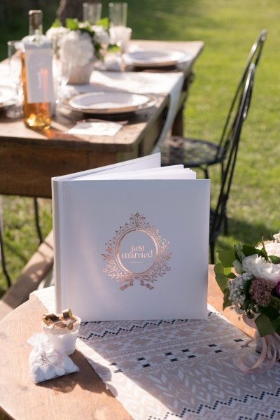 Gstbok - Just Married