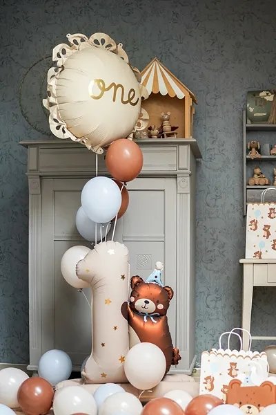 Foileballong med volang, \\\"One\\\"