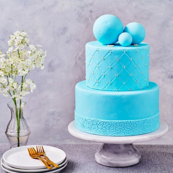 Covering paste/Sockerpasta - Baby Blue - Funcakes - 500 g Covering paste/Sockerpasta - Baby Blue - Funcakes - 500 g